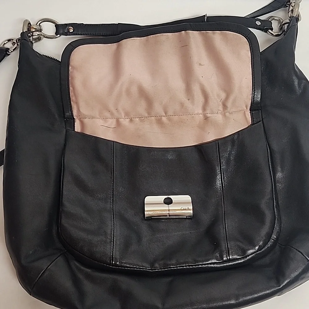 COACH classic black leather crossbody messenger shoulder hobo saddlebag QUALITY!